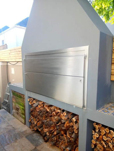 De Luxe Stainless steel Frame & doors - closed